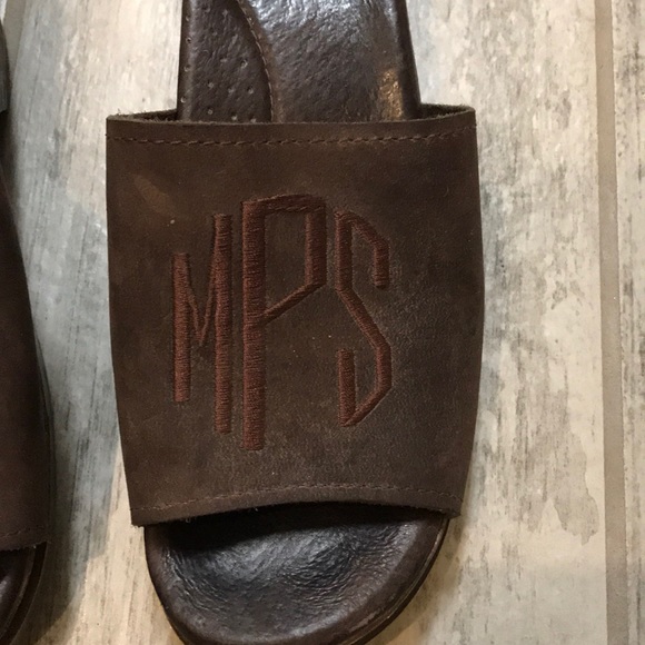 Anna Monogram clogs 38 - Picture 3 of 3